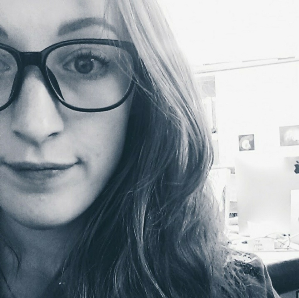 Meet your Posher, Hannah